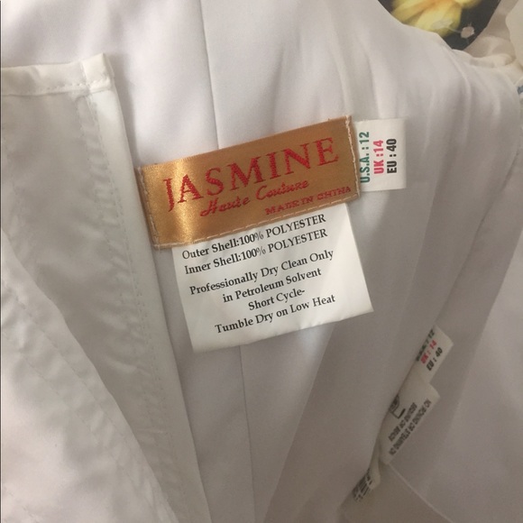 NWT Wedding Dress - Picture 6 of 8